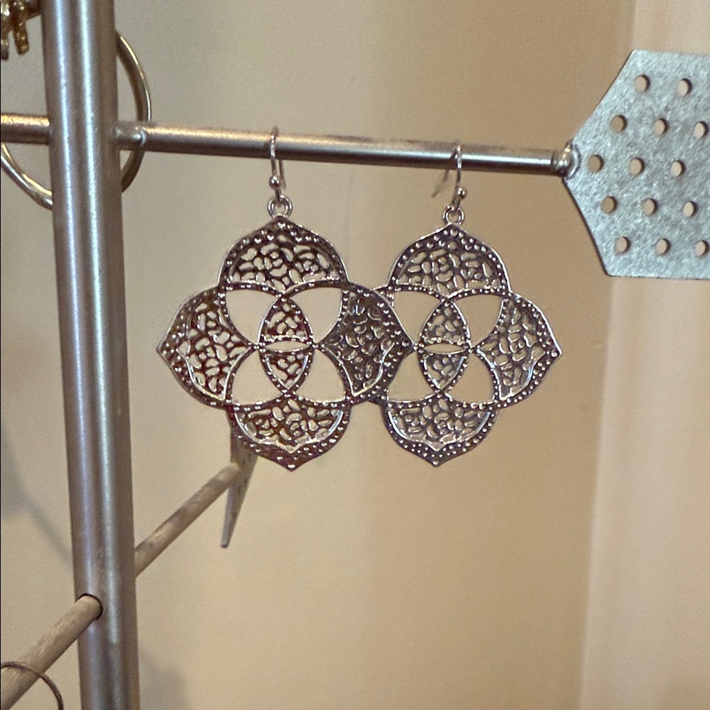 Kendra Scott Silver Filigree Dangle Earrings